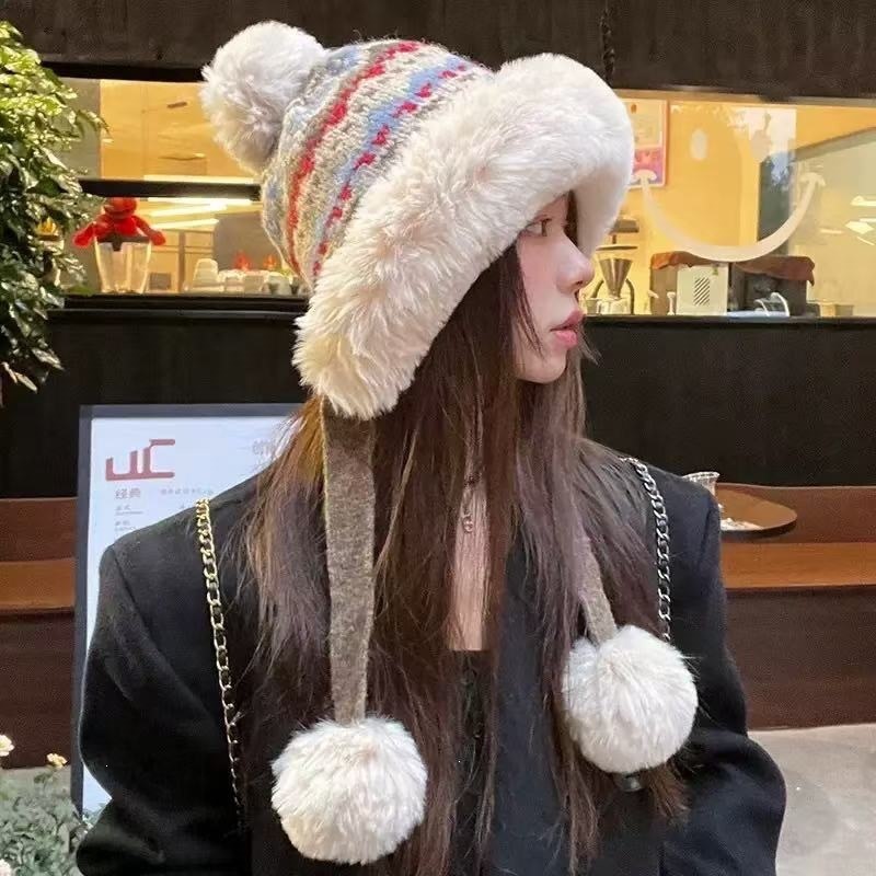 Winter Trapper Hat - قبعة نسائية من نوع فير آيل